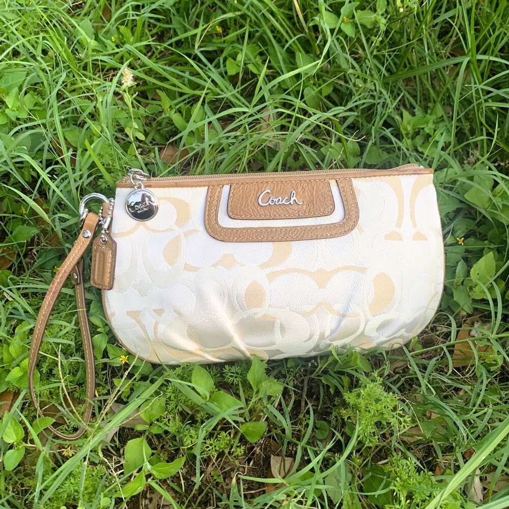 Vintage Coach Beige Signature Wrislet